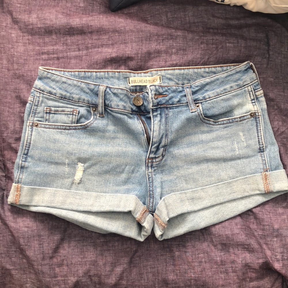 Bullhead black jean shorts